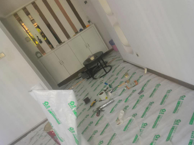 自己刷乳膠漆教程,簡單的刷墻方法,90平米房子刷墻多少錢,80平米刷個(gè)白墻多少錢,刷墻的價(jià)格是怎么計(jì)算的